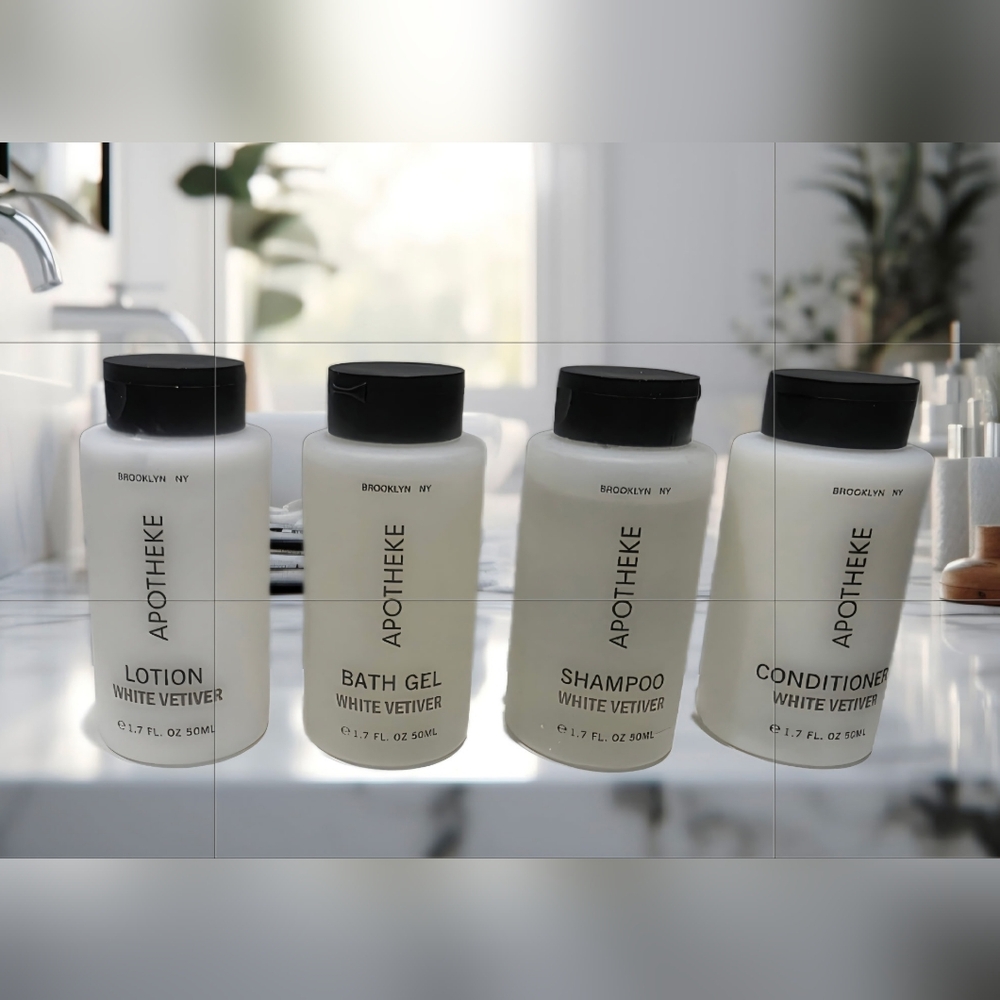 White Vetiver Bath Set - Black and White